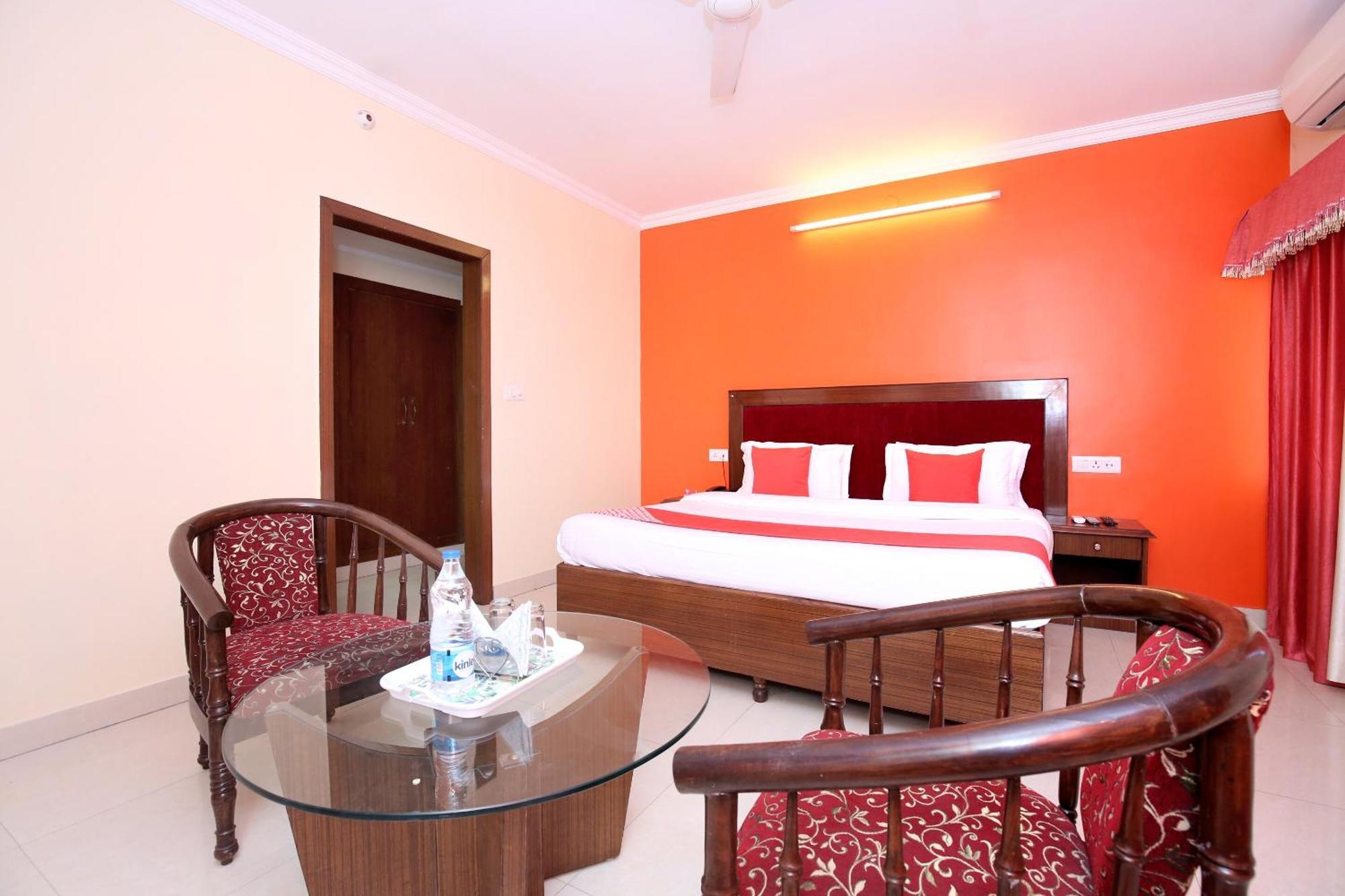 Oyo Hotel Ranvir Prime Jalandhar Exteriör bild